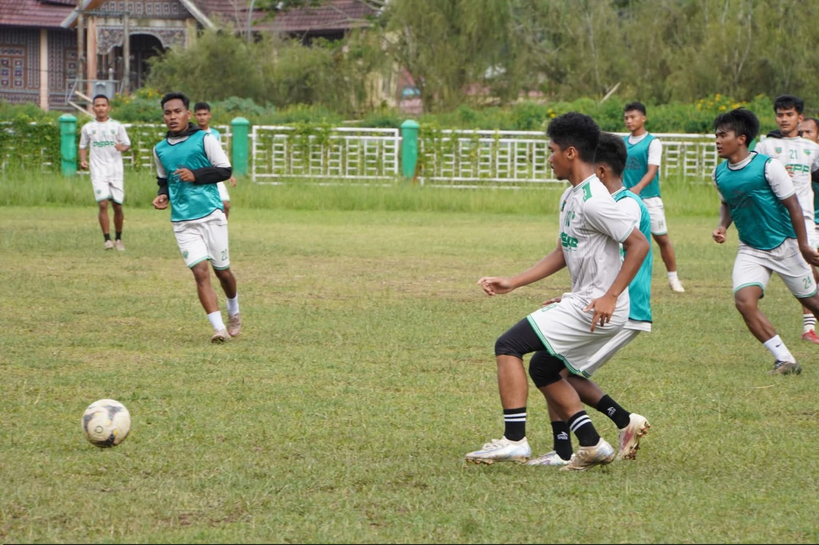 Skuad PSPP saat jalani latihan jelang menuju putaran 64 besar Liga 4.